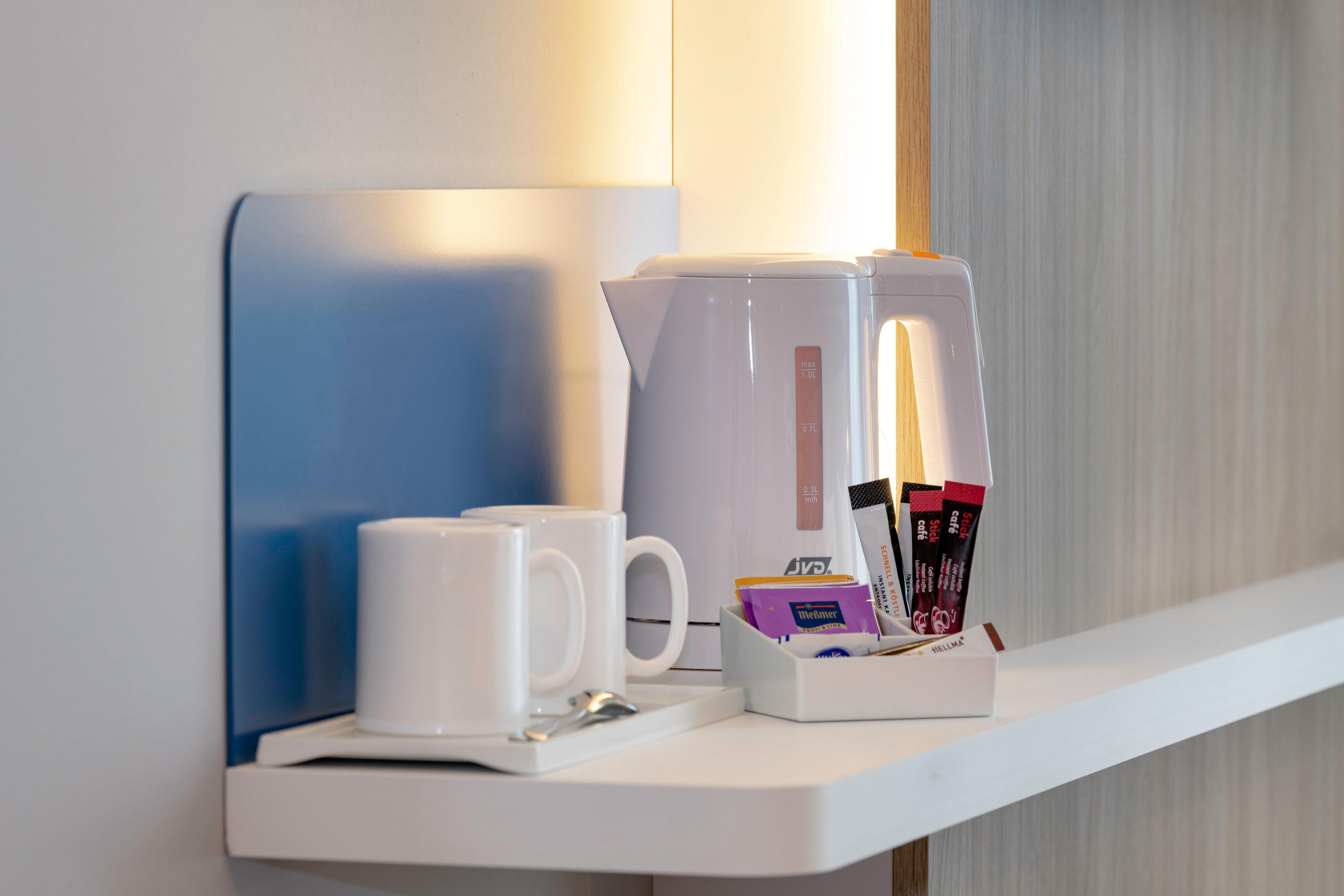 Holiday Inn Express - Regensburg By Ihg Bagian luar foto
